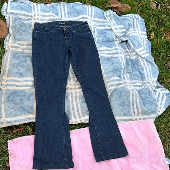 Levi’s 28 Dark Blue Denim Jeans Snap Back Pockets Irregular 28/34 26x34 Waist 30 - Picture 8 of 16